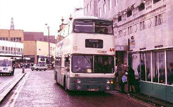 591 outside the Queens Hotel, City Square, Leeds